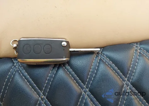 2007 Bentley Continental z USA, uszkodzony, nr VIN SCBDR33W47C044202